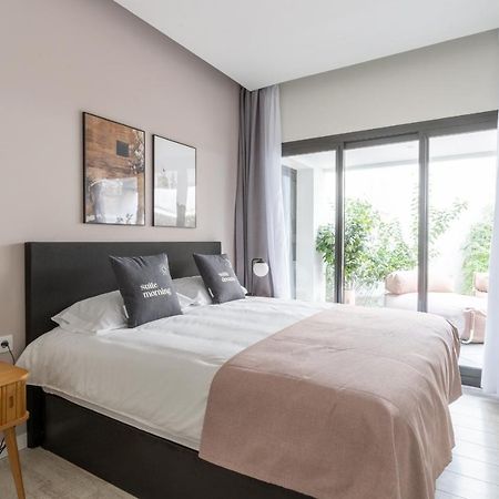 Limehome Barcelona Rector Triado Екстериор снимка