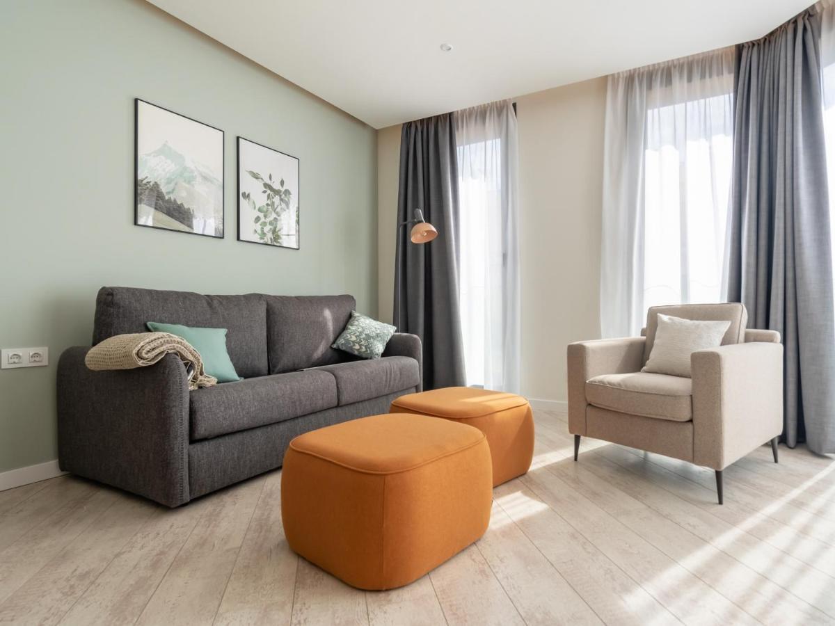 Limehome Barcelona Rector Triado Екстериор снимка