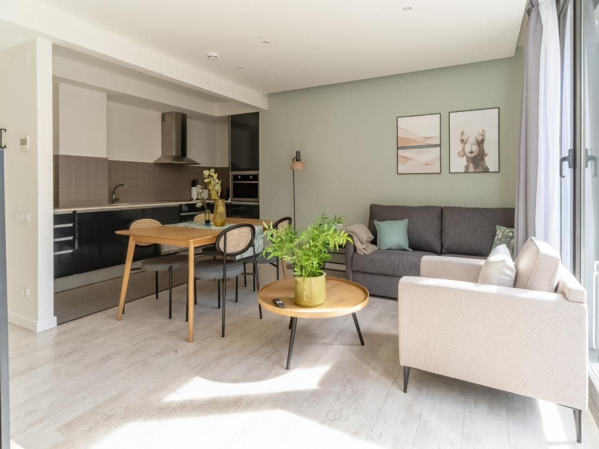 Limehome Barcelona Rector Triado Екстериор снимка