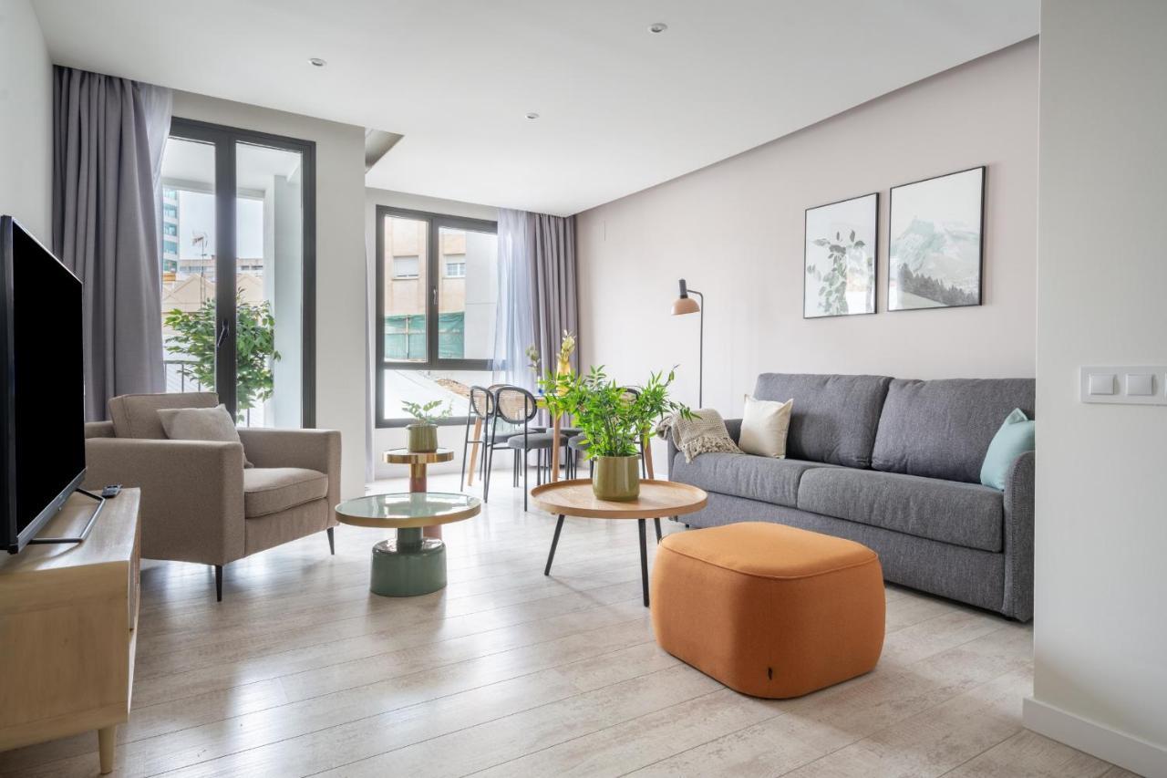 Limehome Barcelona Rector Triado Екстериор снимка