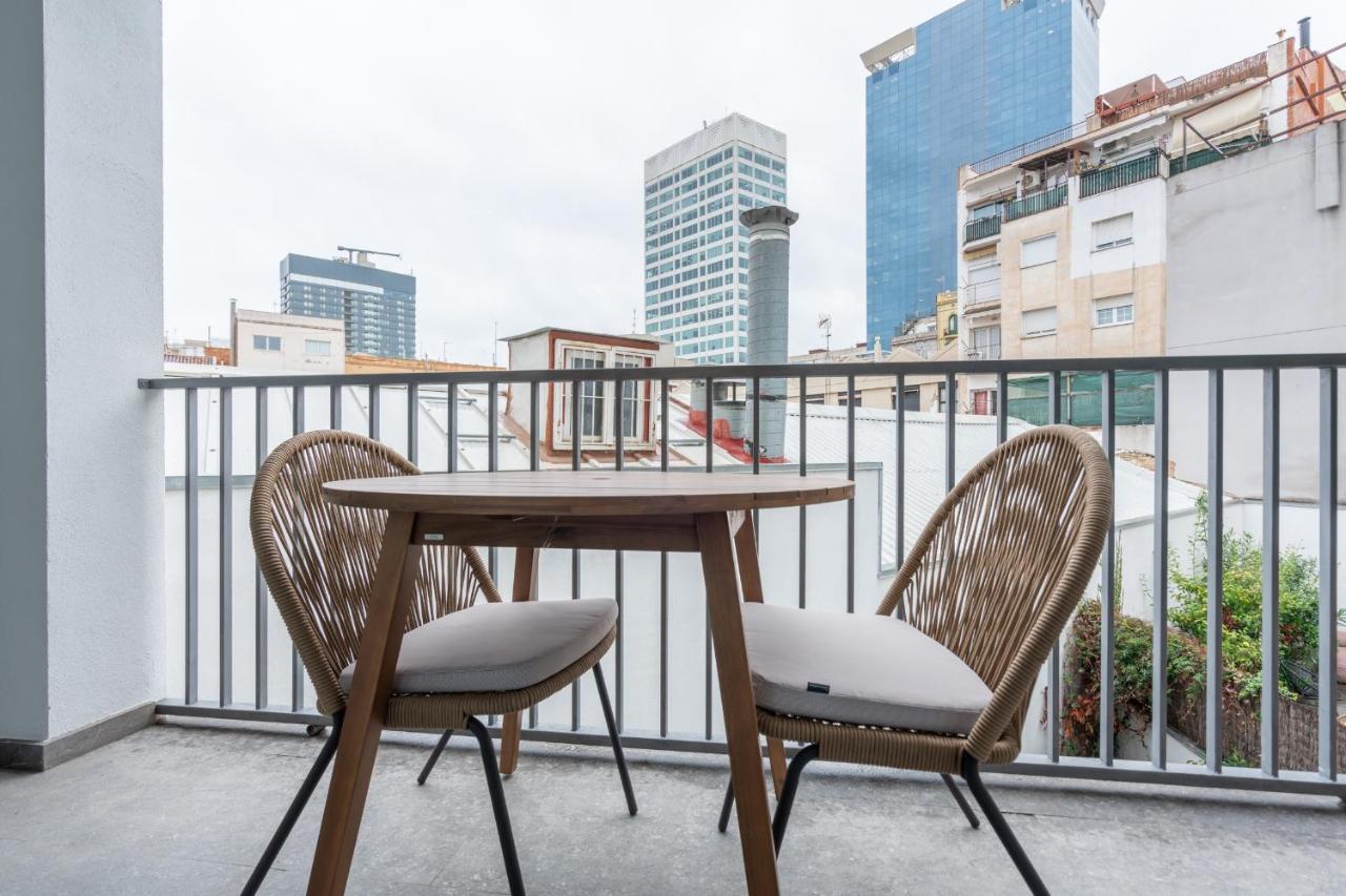 Limehome Barcelona Rector Triado Екстериор снимка