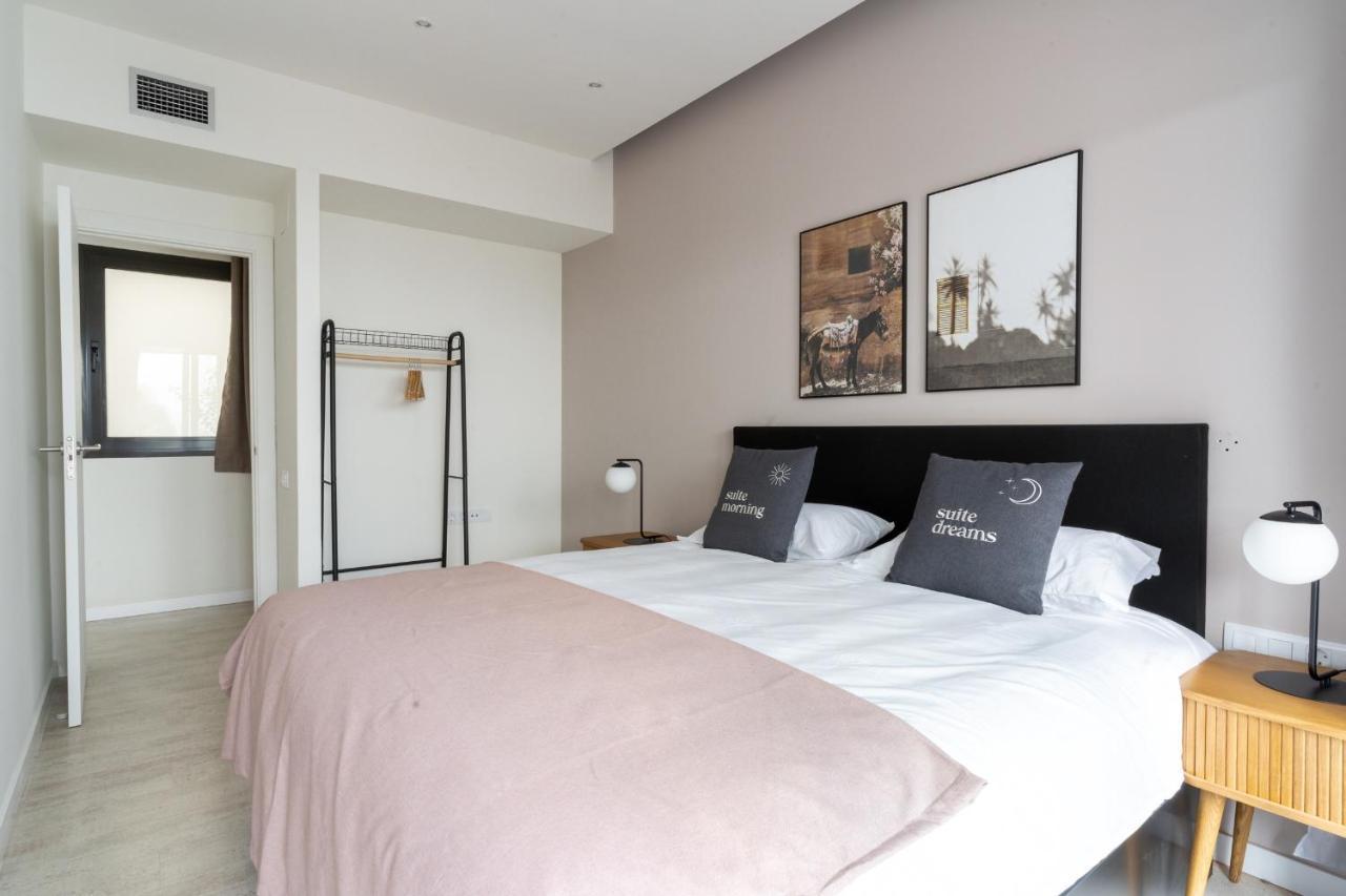 Limehome Barcelona Rector Triado Екстериор снимка